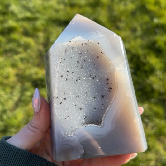 Galaxy Dust – Starry Druzy Tower