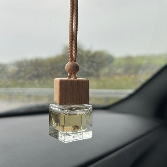 Signature - Hanging Car Diffuser